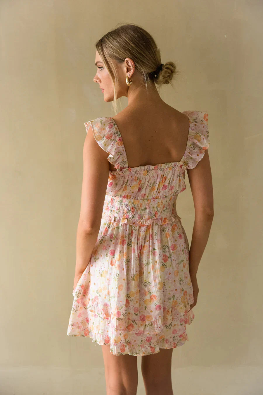 Mini-robe babydoll Wanda à volants fleuris
