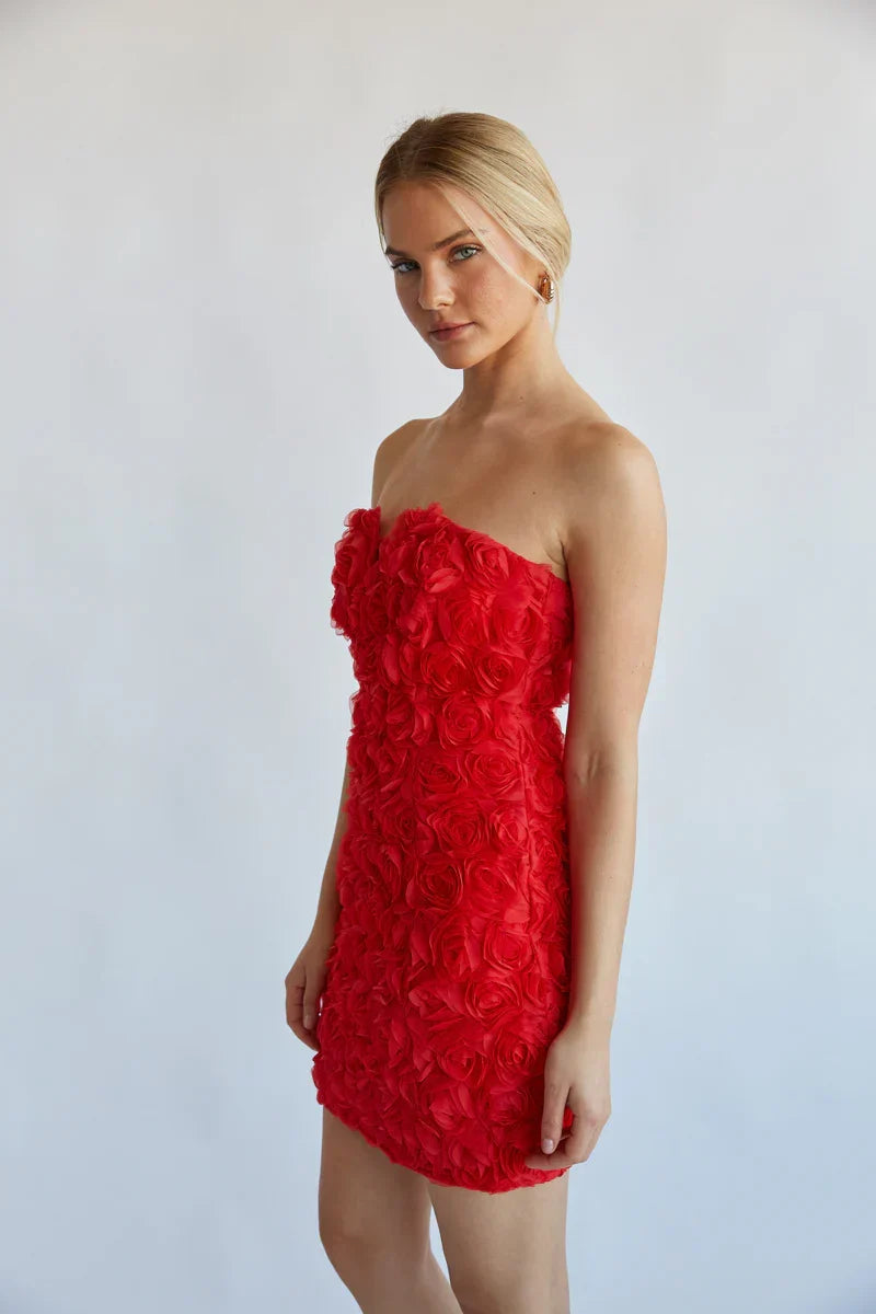 Mini-robe moulante Angelia sans bretelles rose
