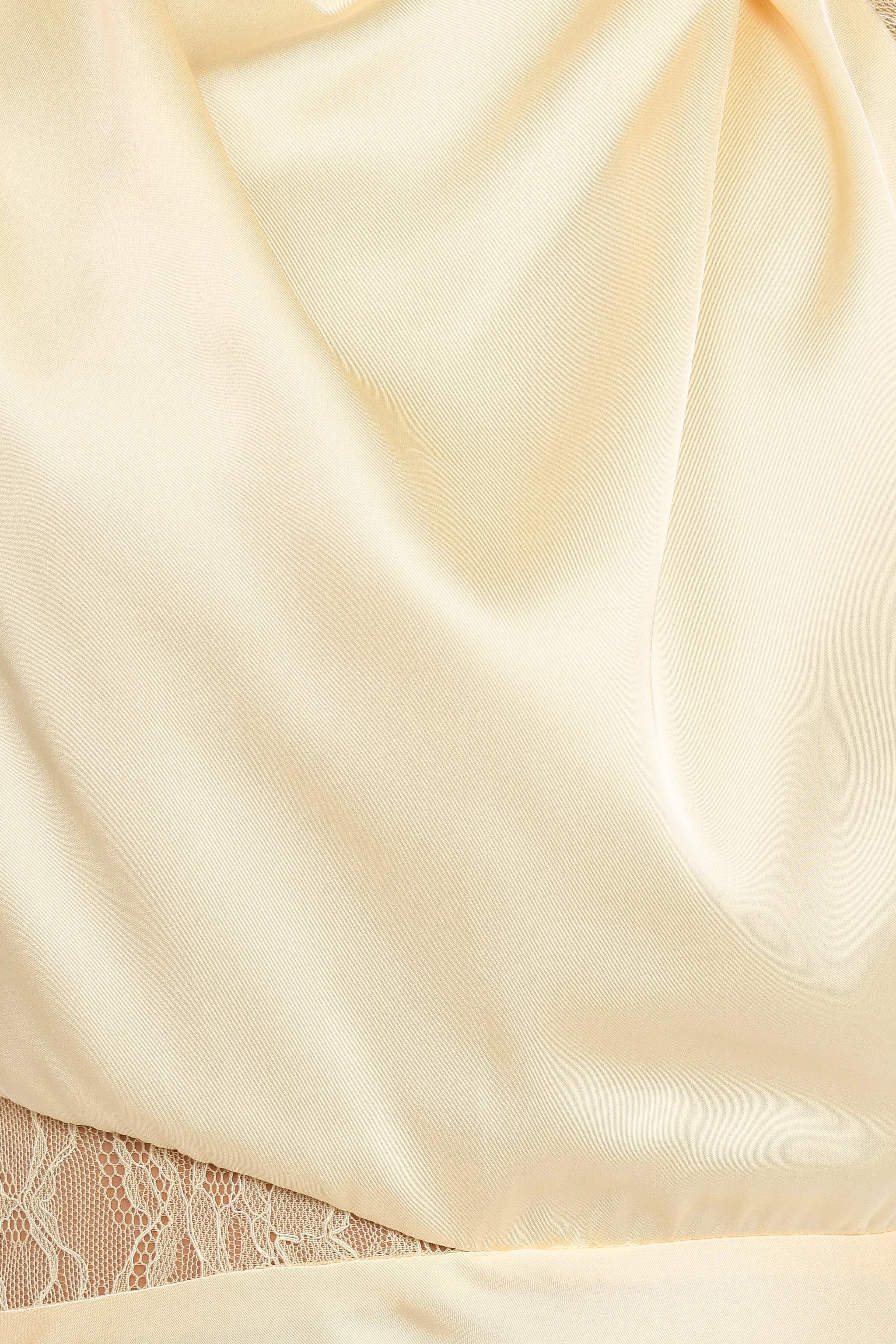 Robe longue en dentelle à col montant Anabelle - Jaune beurre