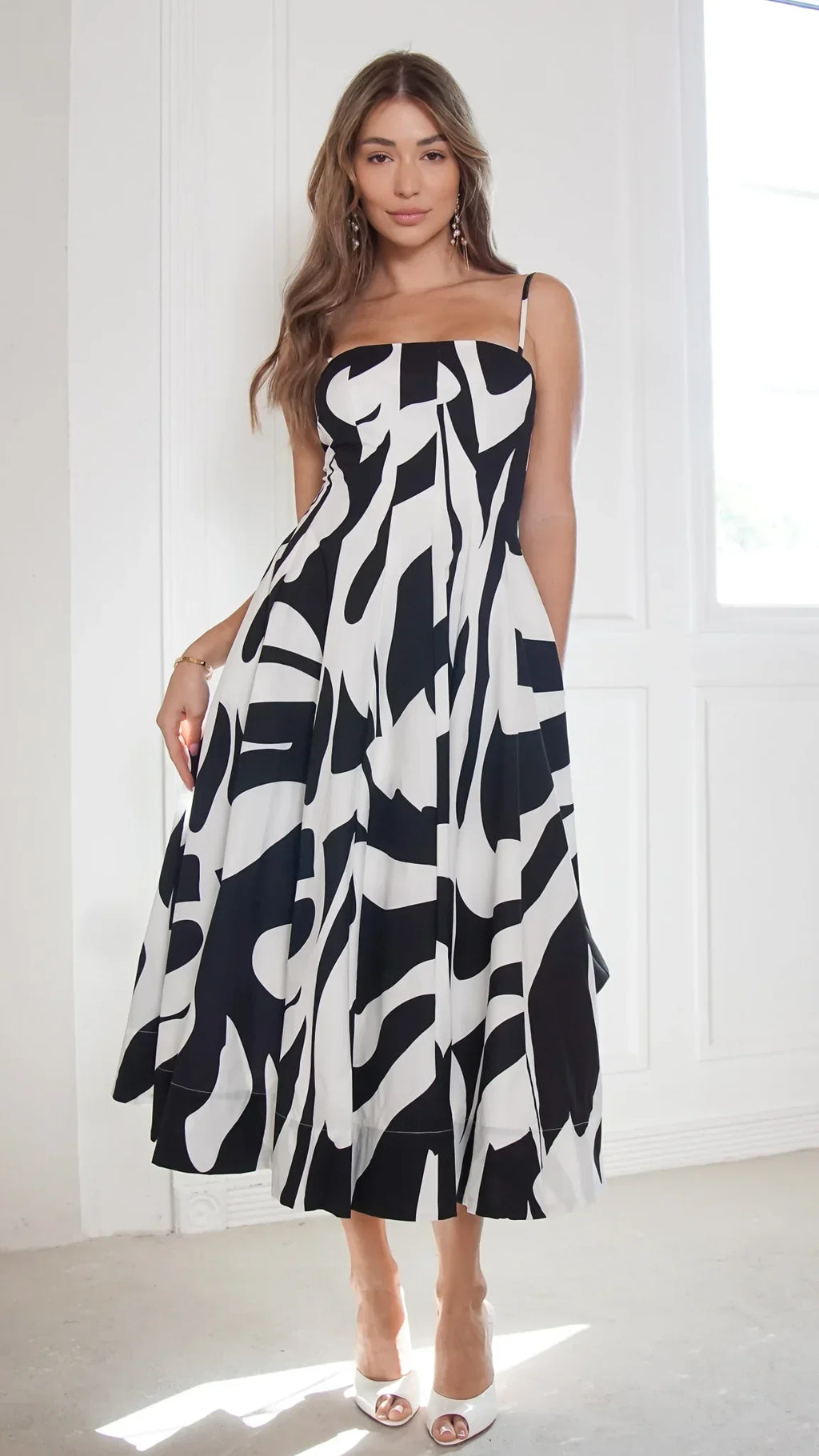 Arcan Midi Dress