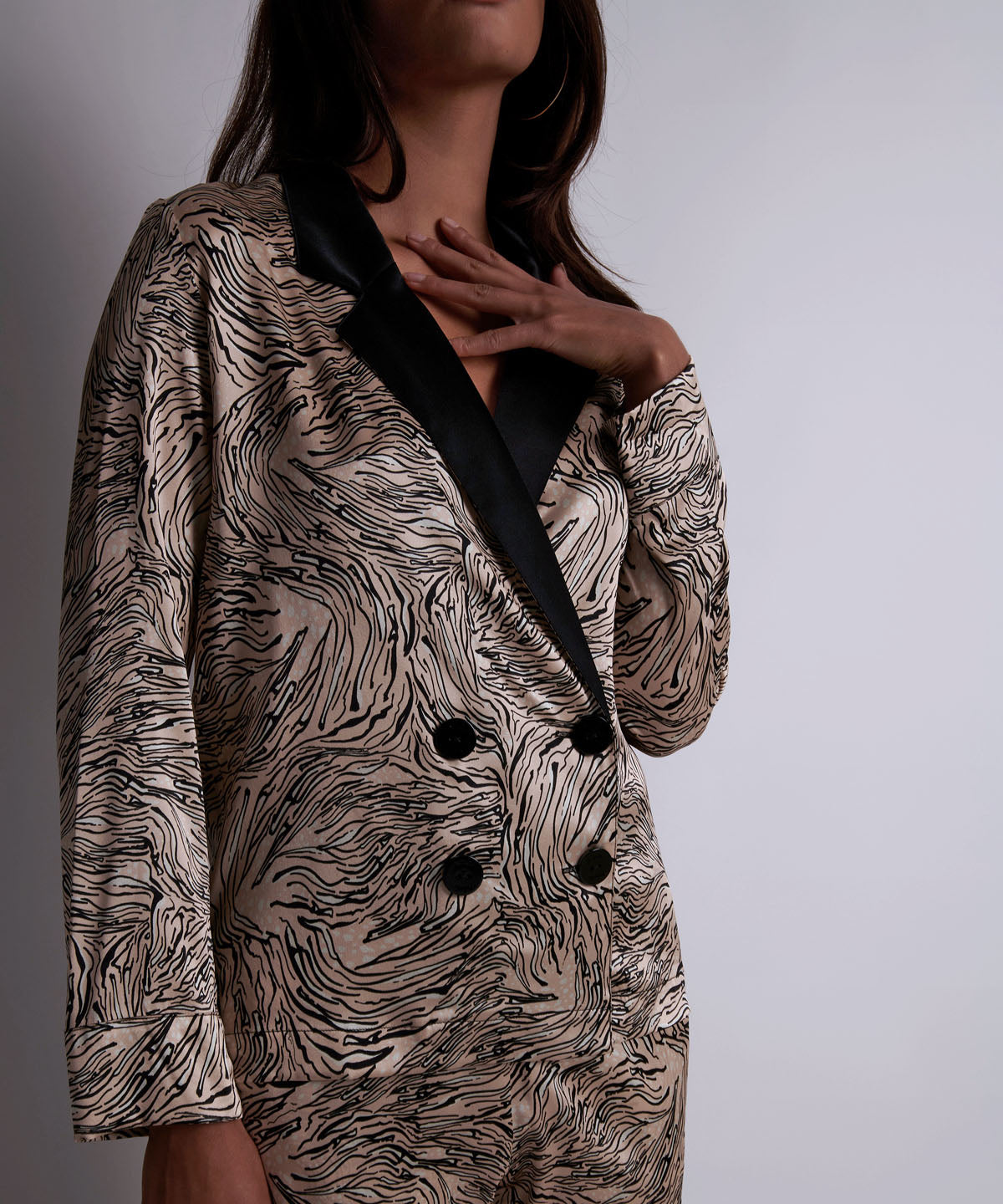 Smocky Night Blouse Féline