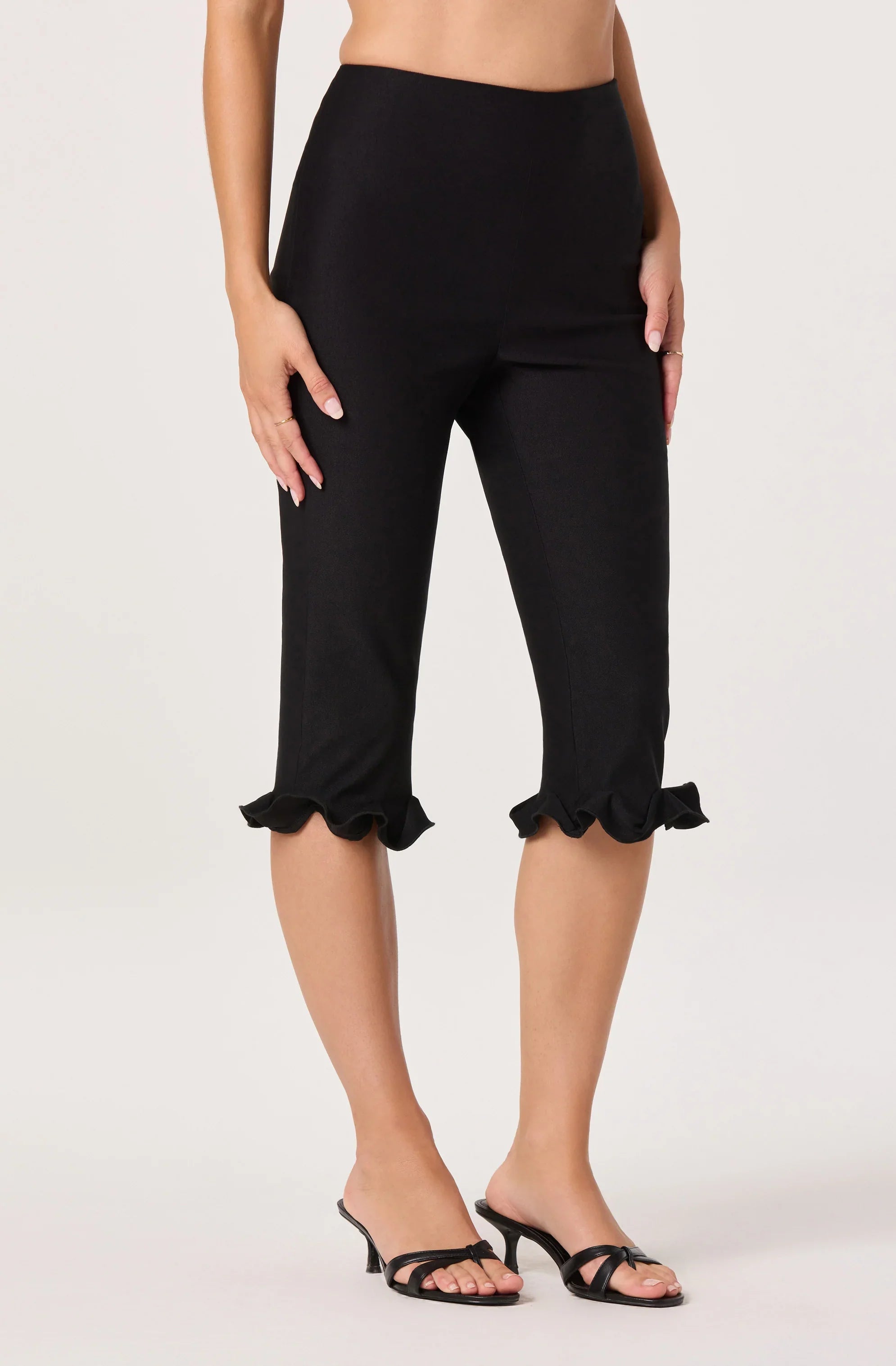 Amalie Ruffle Hem Capri Pants