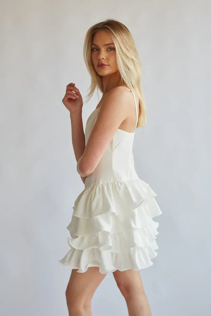 Mini-robe étagée à volants Diane Keyhole