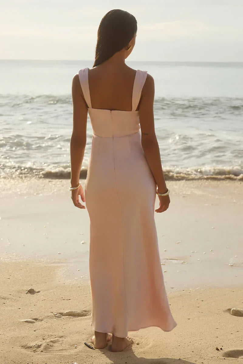 Robe longue en satin à col bénitier Margot