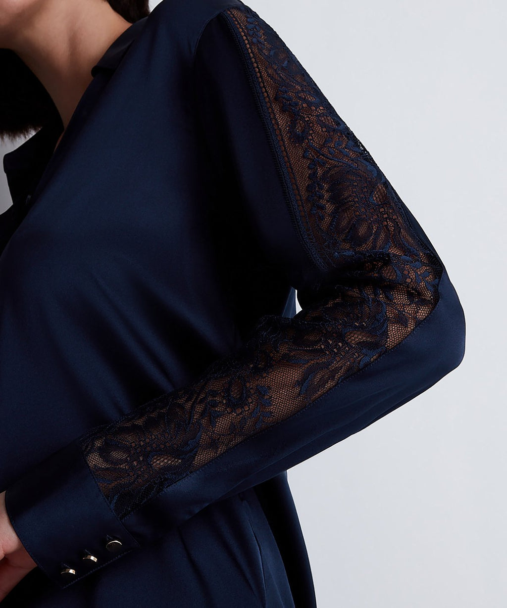 Midnight Whisper Chemisier Bleu Soir