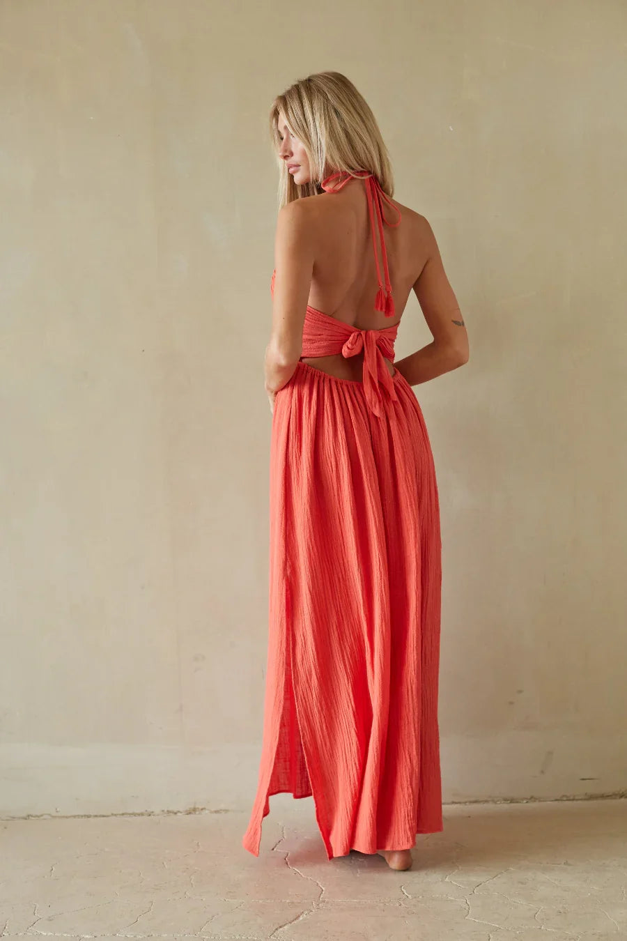 Robe longue en lin Naia Halter