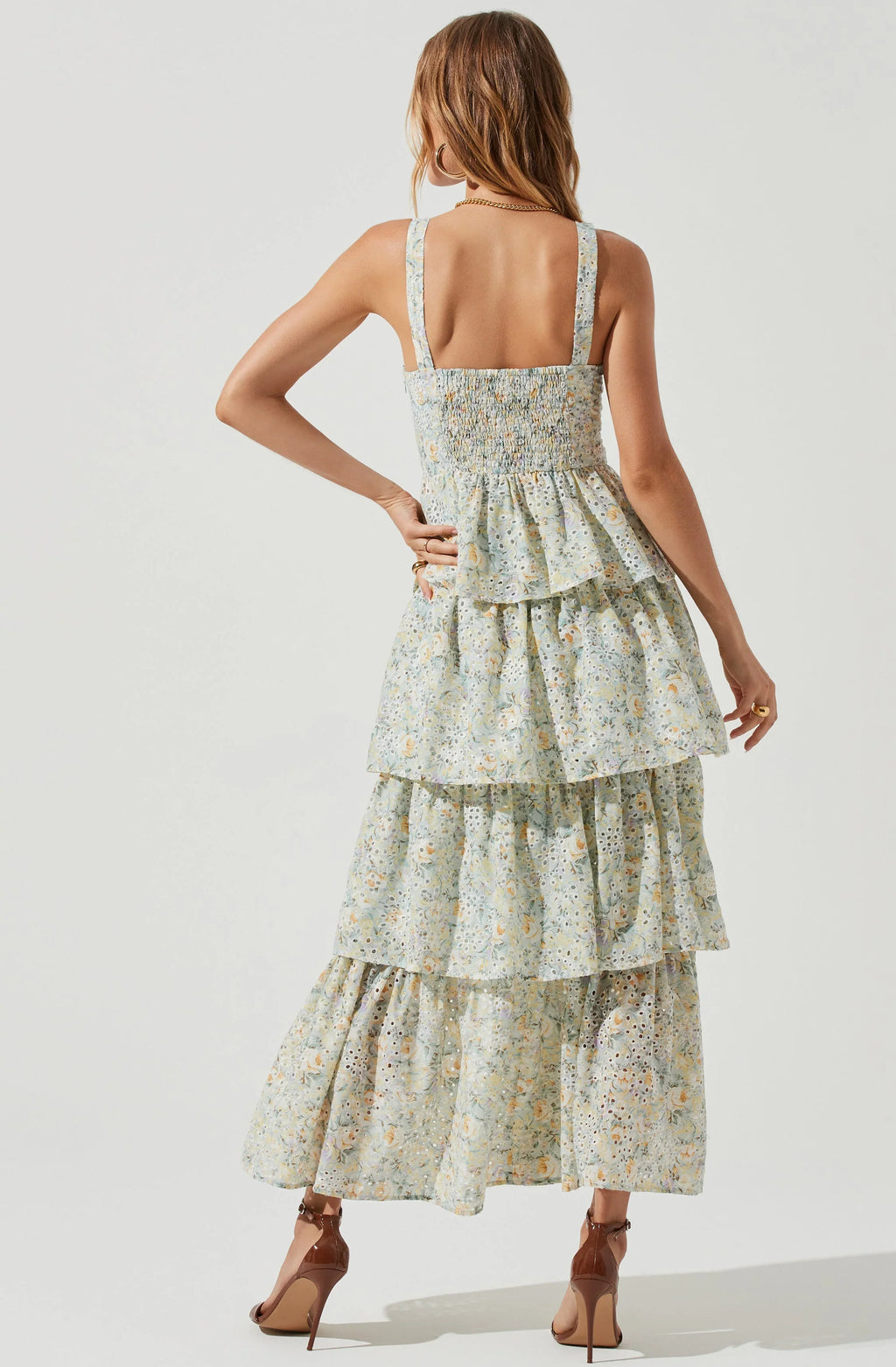 Robe longue étagée fleurie à œillets Midsummer