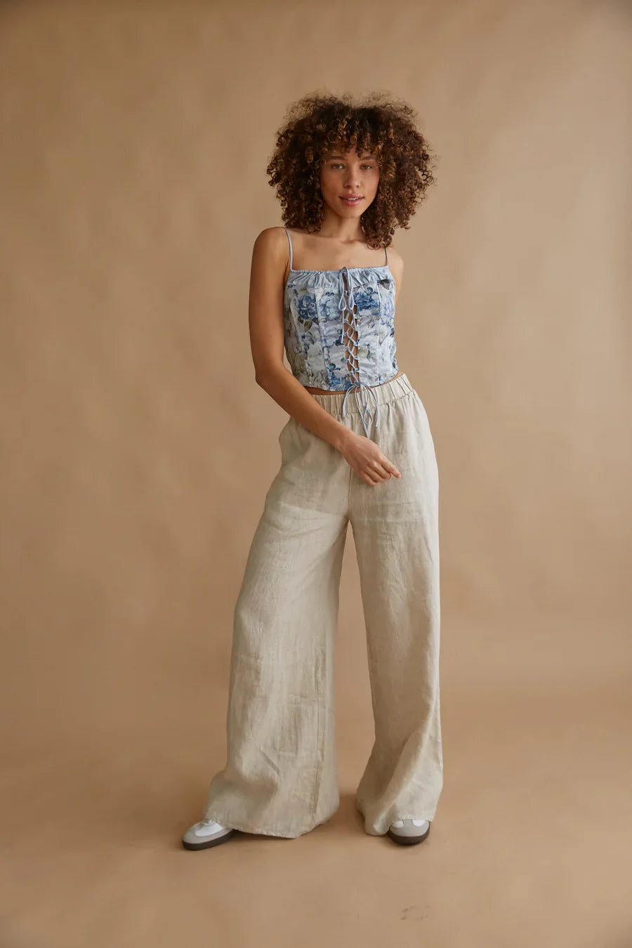 Top corset en satin à lacets Delphine à imprimé floral
