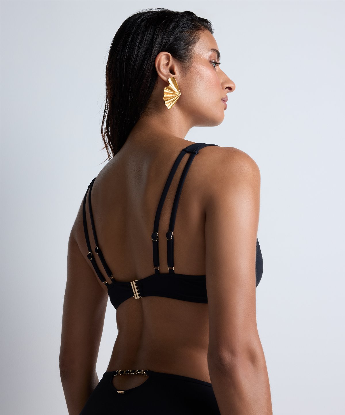 Sparkling Treasure Triangle Underwire Bikini Top Black