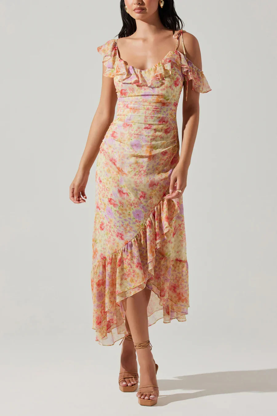 Robe midi en mousseline de soie à volants floraux ASTR Luvita
