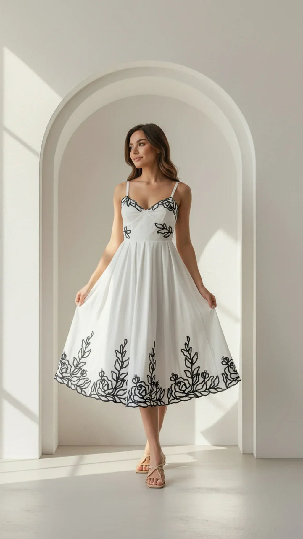 Robe midi brodée Elara
