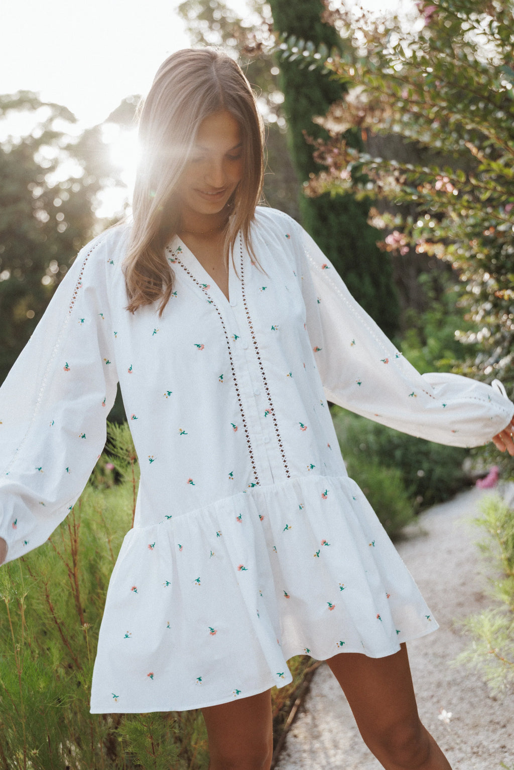 Robe mini à manches longues Hart - Fleurie blanche