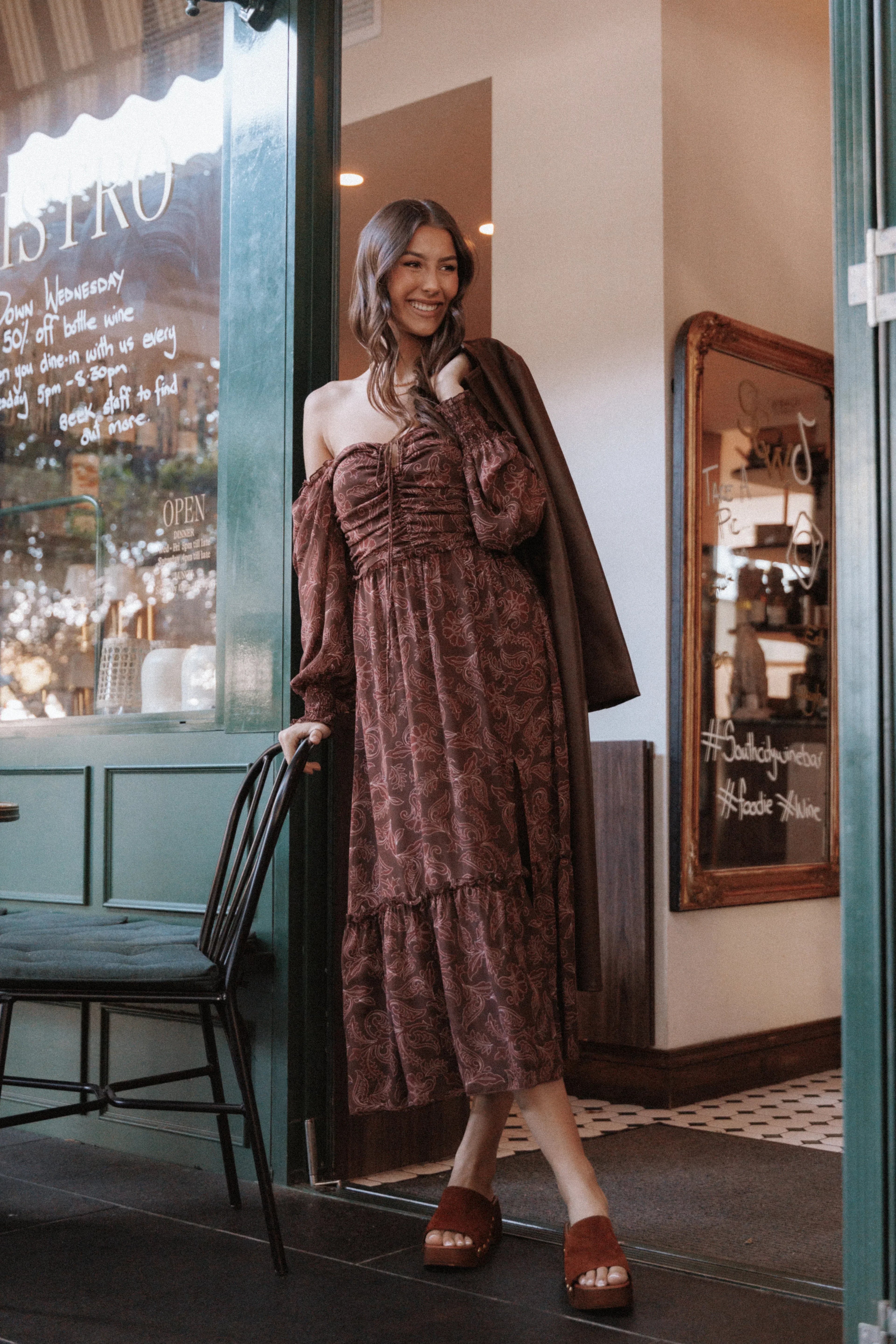 Robe longue Keziah à manches longues – Paisley bordeaux
