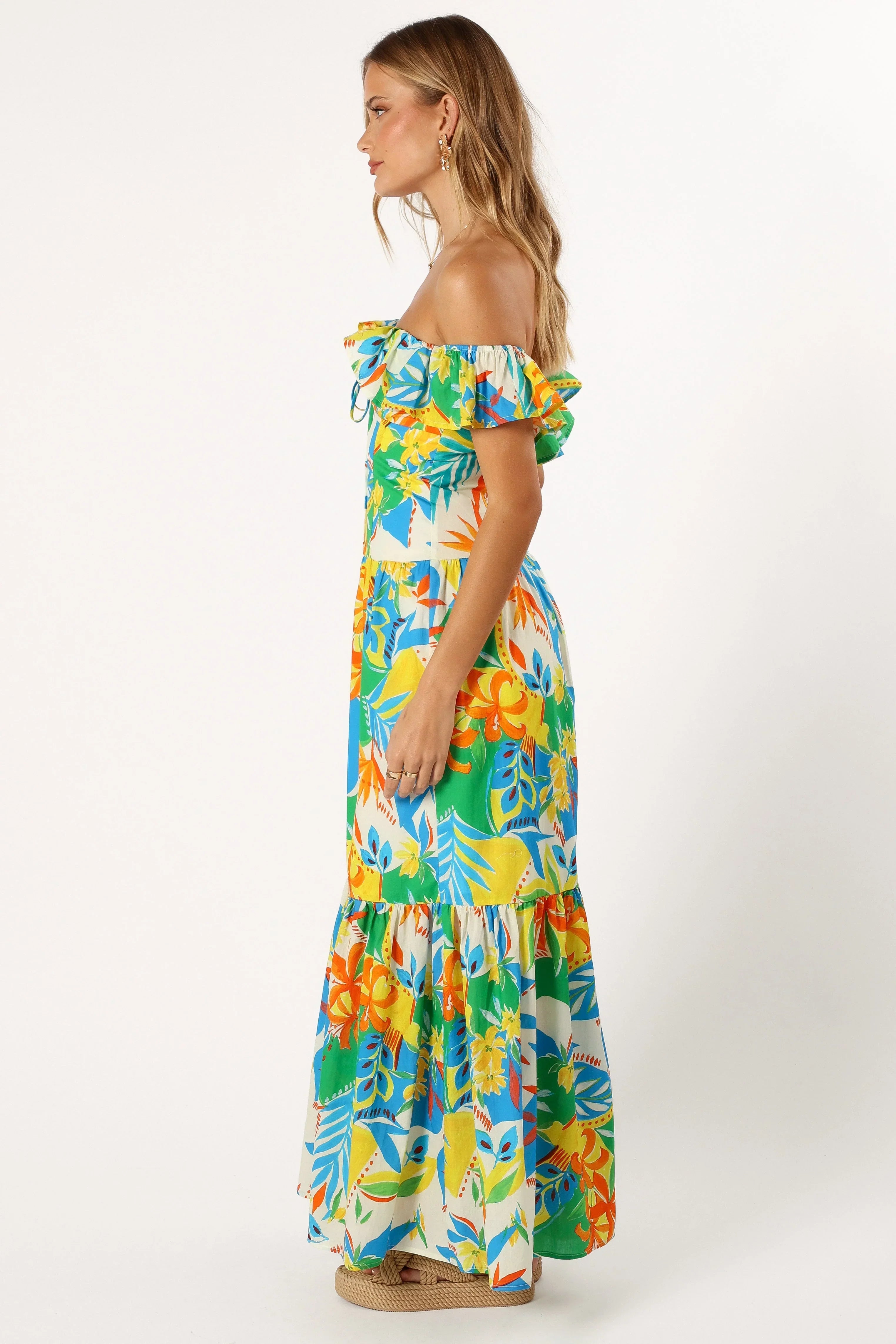 Robe longue Harriet à épaules dénudées – Imprimé Malte