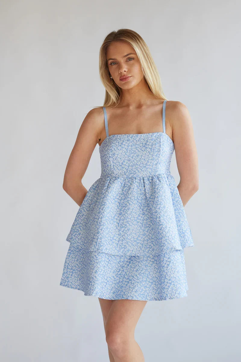 Mini-robe babydoll étagée en jacquard fleuri Eileen