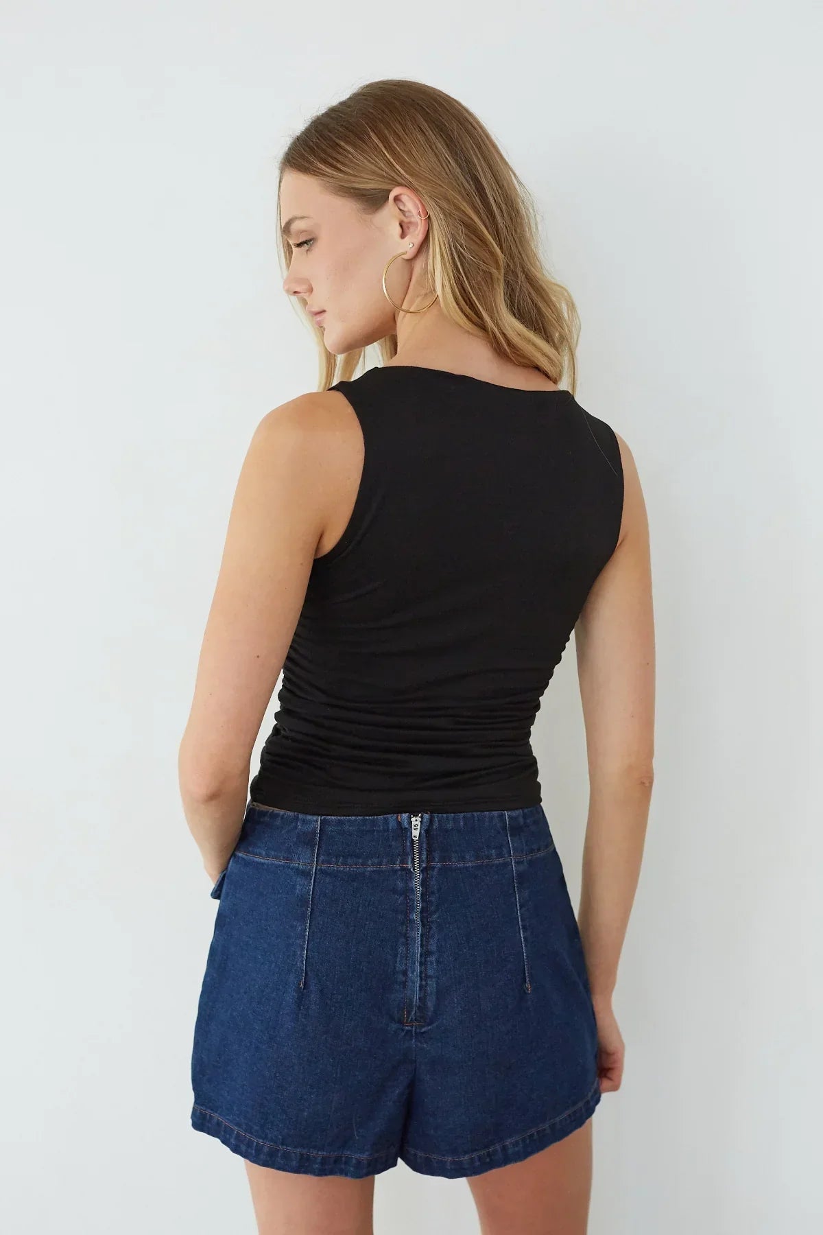 Mini-jupe-short en jean Dolly