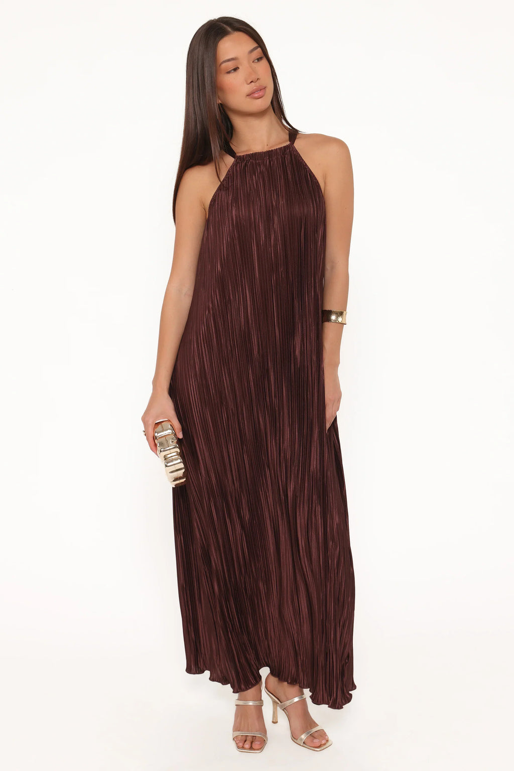 Robe longue Melody Plissée à encolure dos nu – Marron