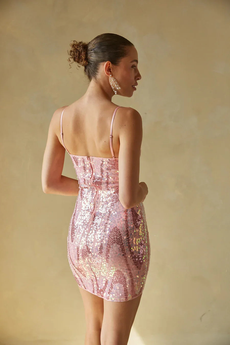 Robe Mini Moulante à Sequins Celestine