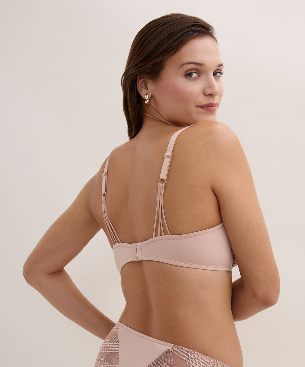 Éloge du Désir Wired Triangle Bra Misty Blush