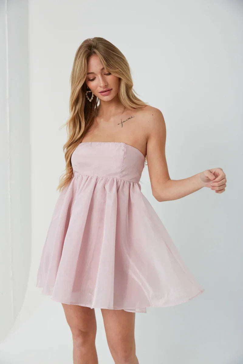 Mini-robe Bella Babydoll sans bretelles