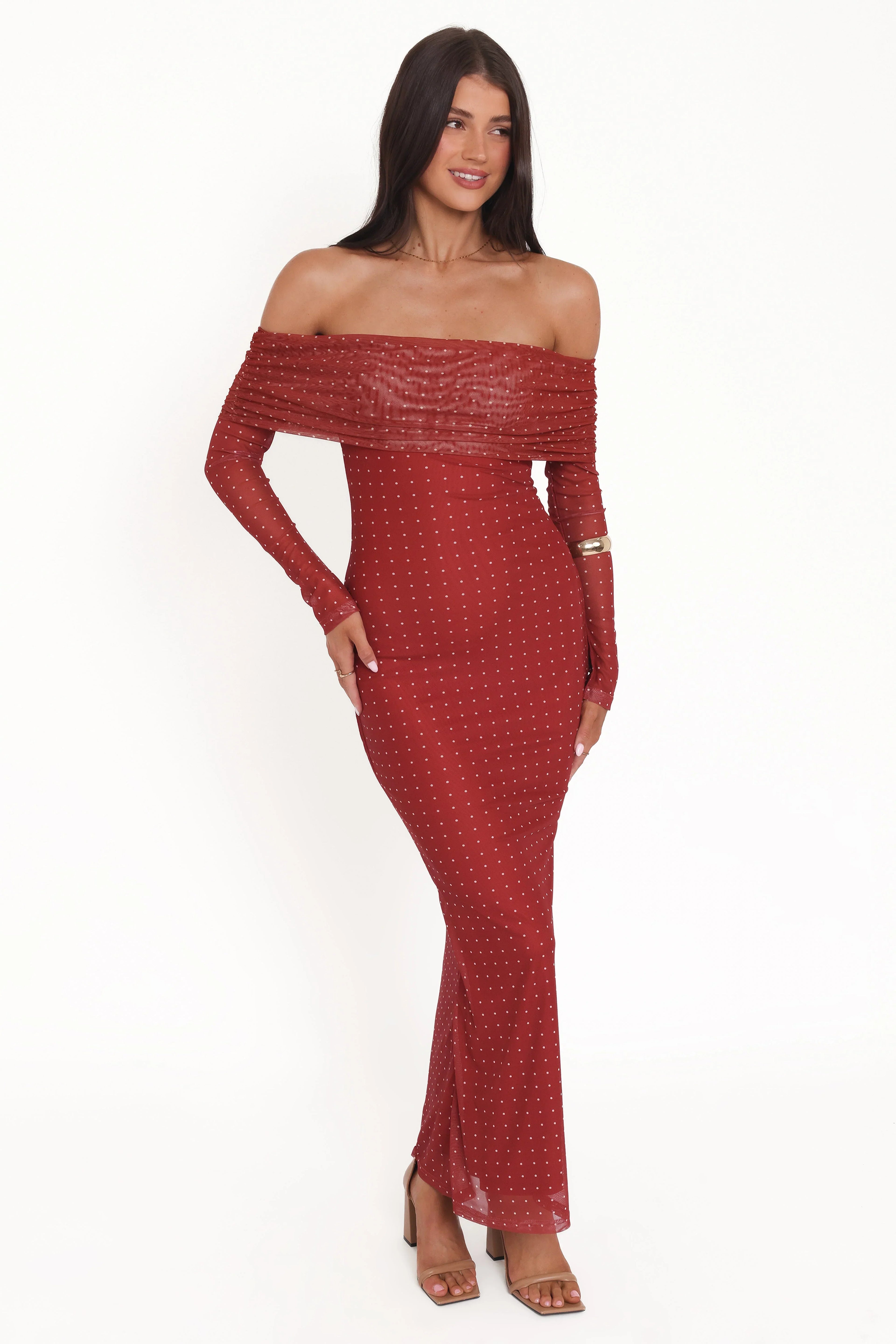 Robe longue épaule nue Zeva - À pois bordeaux