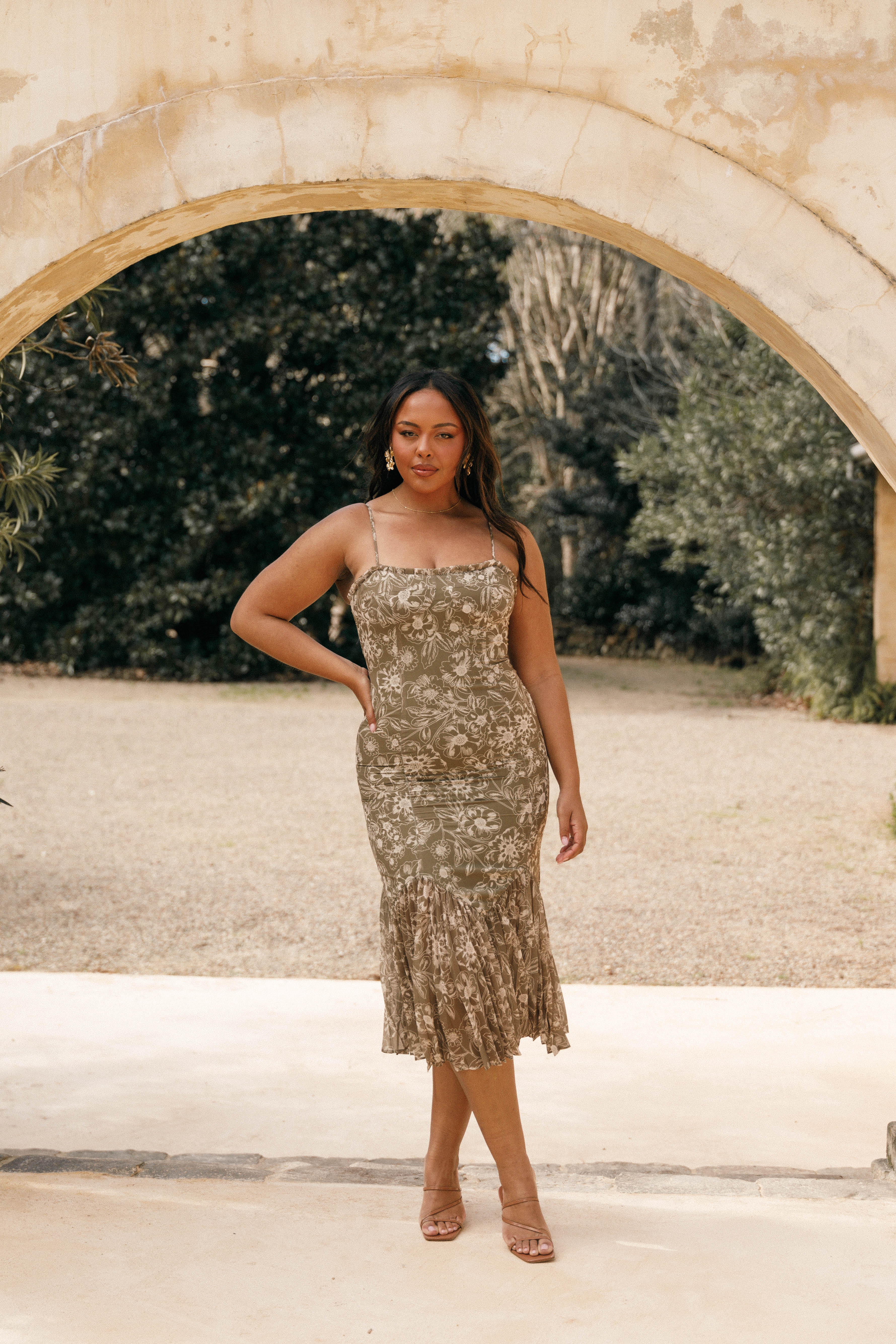 Robe midi Ashton – imprimé fleuri olive