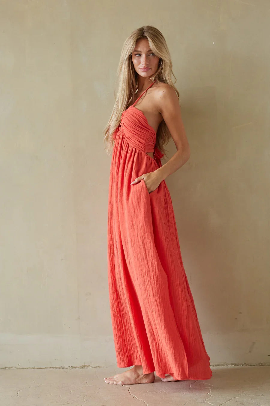 Robe longue en lin Naia Halter