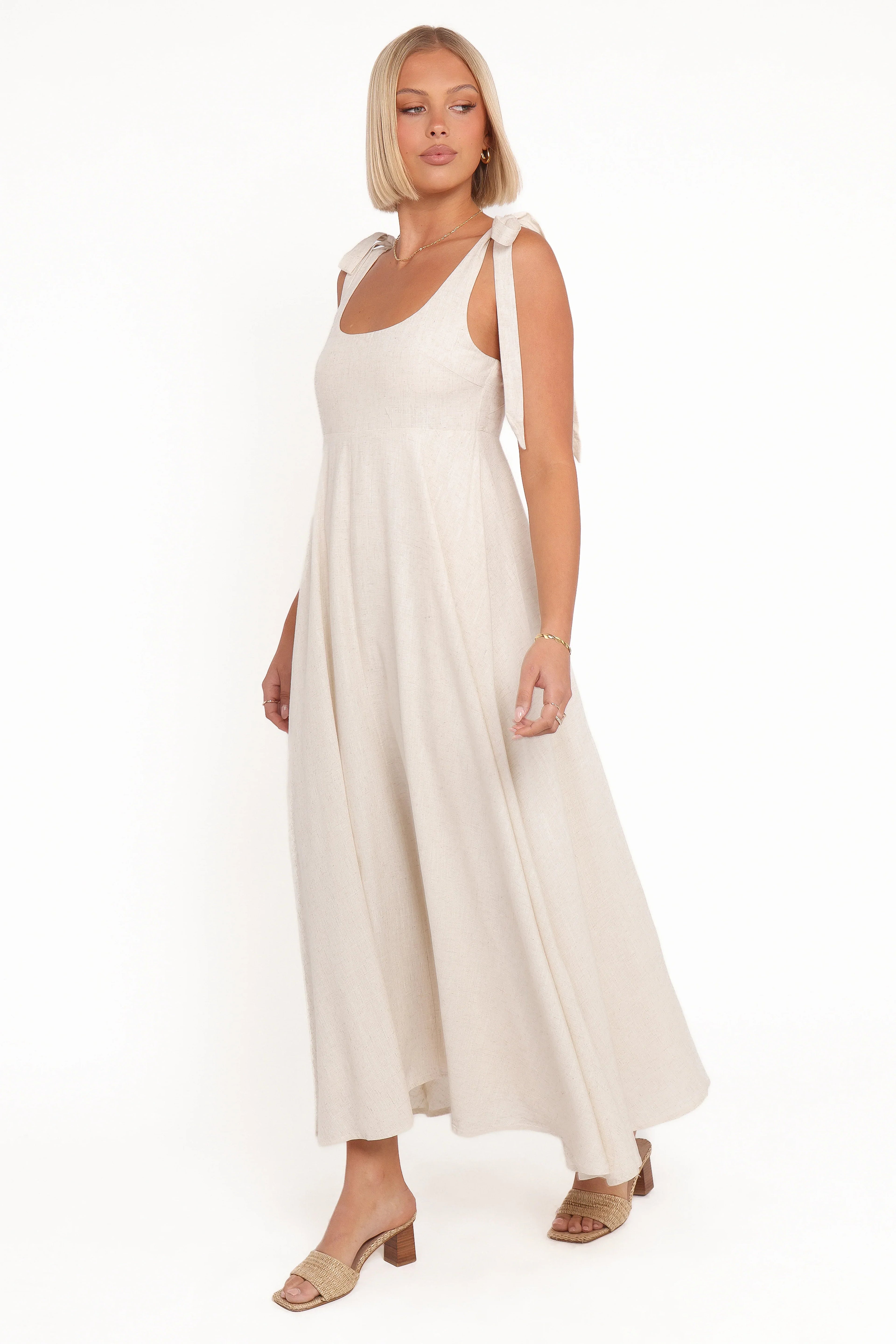 Robe longue Valara à bretelles nouées aux épaules - Avoine