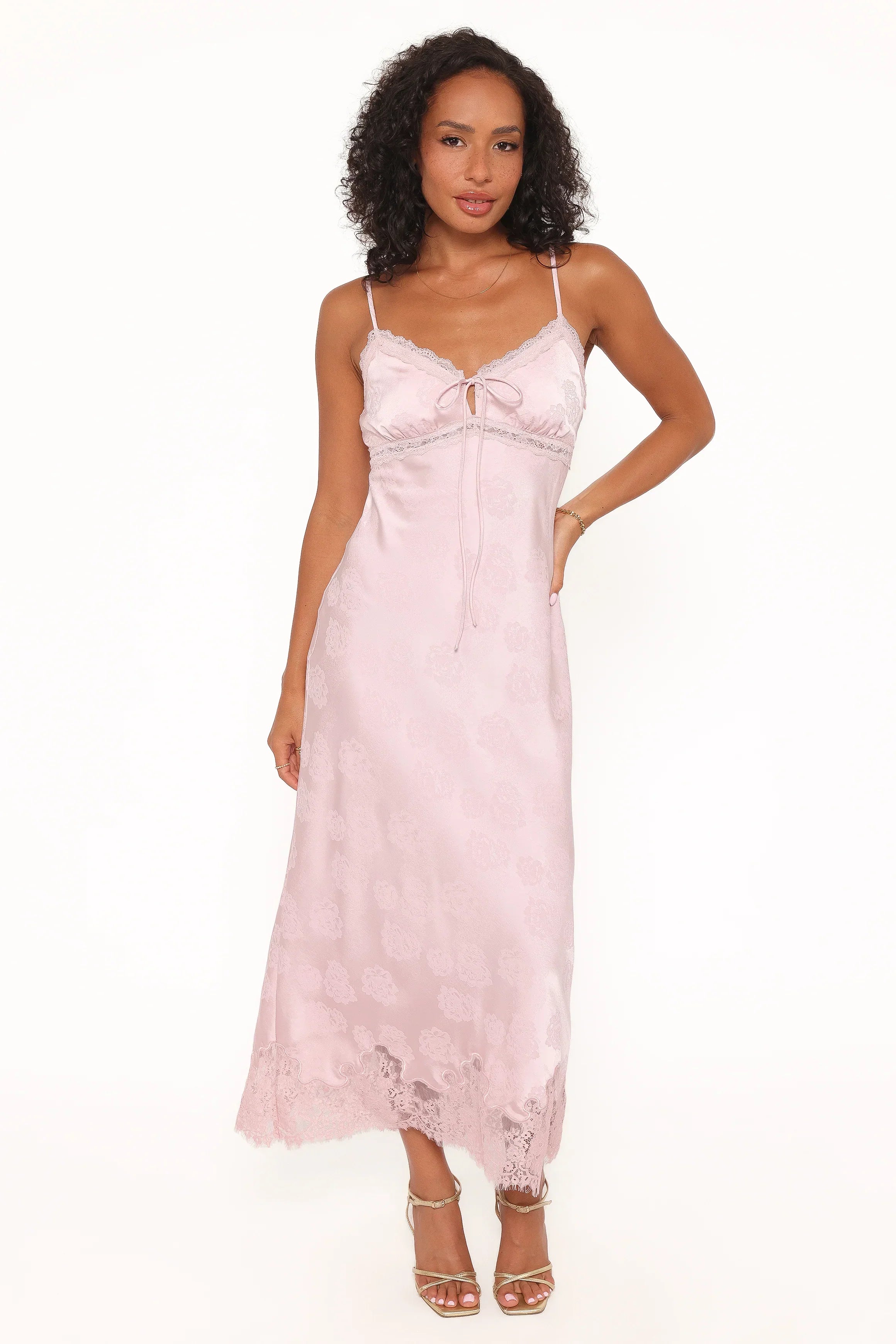 Robe longue en dentelle Melita - Rose