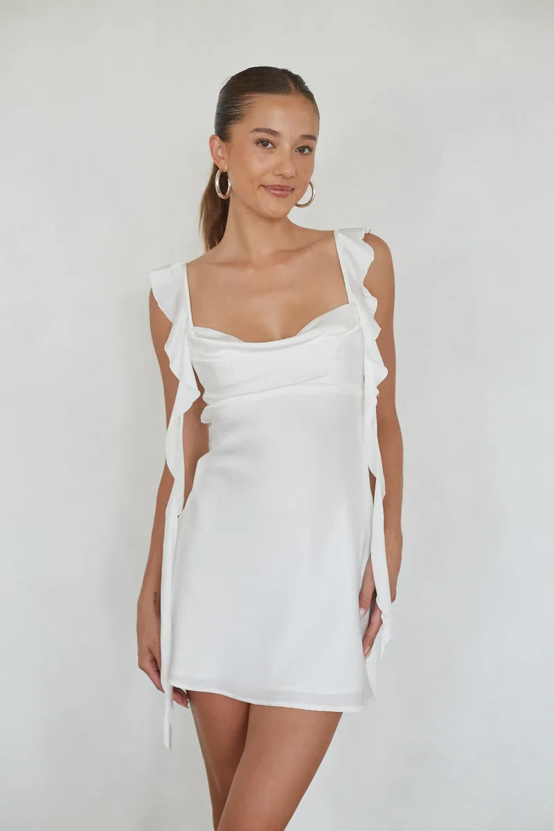 Mini-robe Scheana à bretelles volantées
