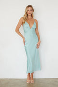 Robe longue en satin Amika