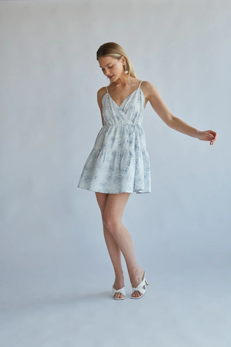 Mini-robe portefeuille fleurie Whitney