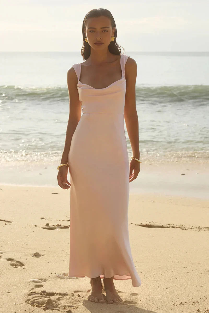 Robe longue en satin à col bénitier Margot