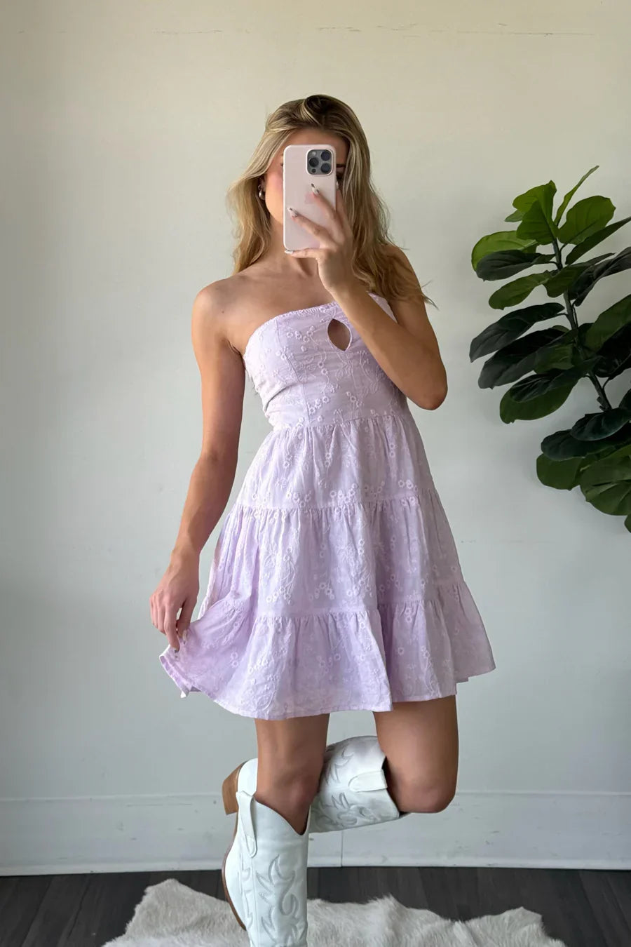 Mini-robe brodée Blythe