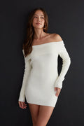Robe pull courte à col replié Zara