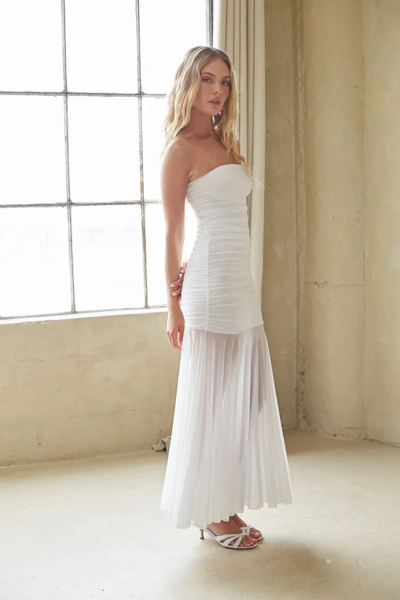 Robe longue en résille Ariella