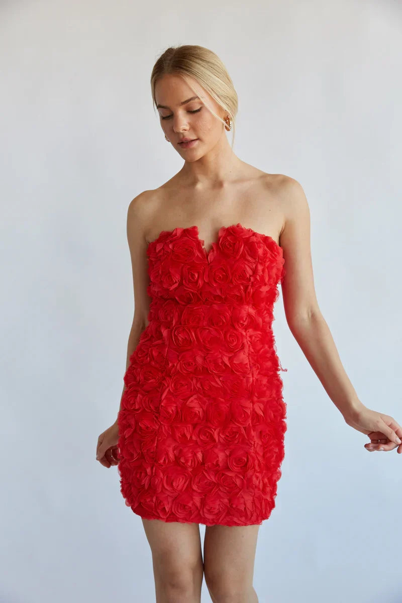 Mini-robe moulante Angelia sans bretelles rose