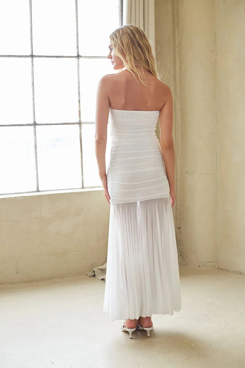 Robe longue en résille Ariella