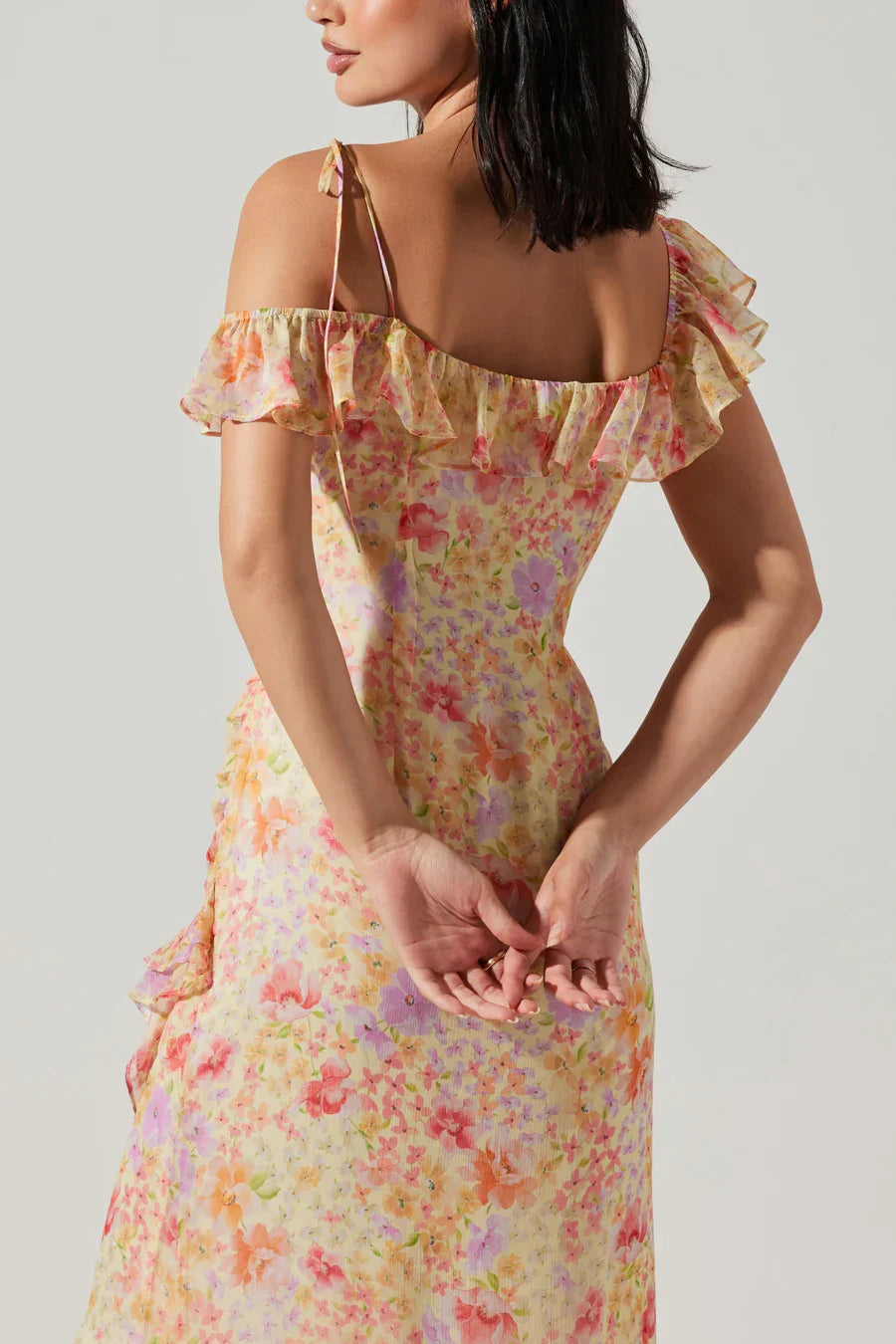 Robe midi en mousseline de soie à volants floraux ASTR Luvita