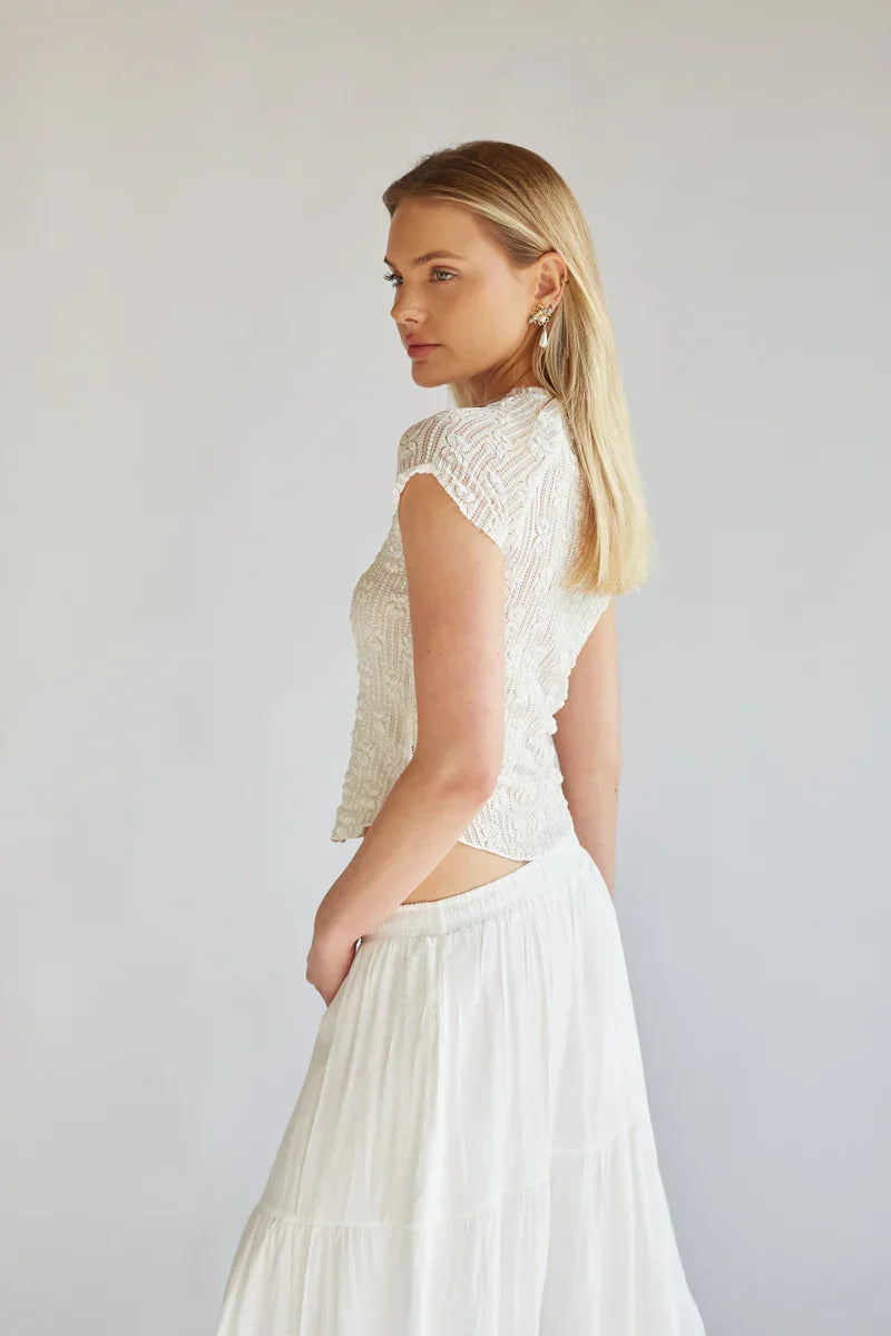 Haut Charlize en dentelle à manches courtes