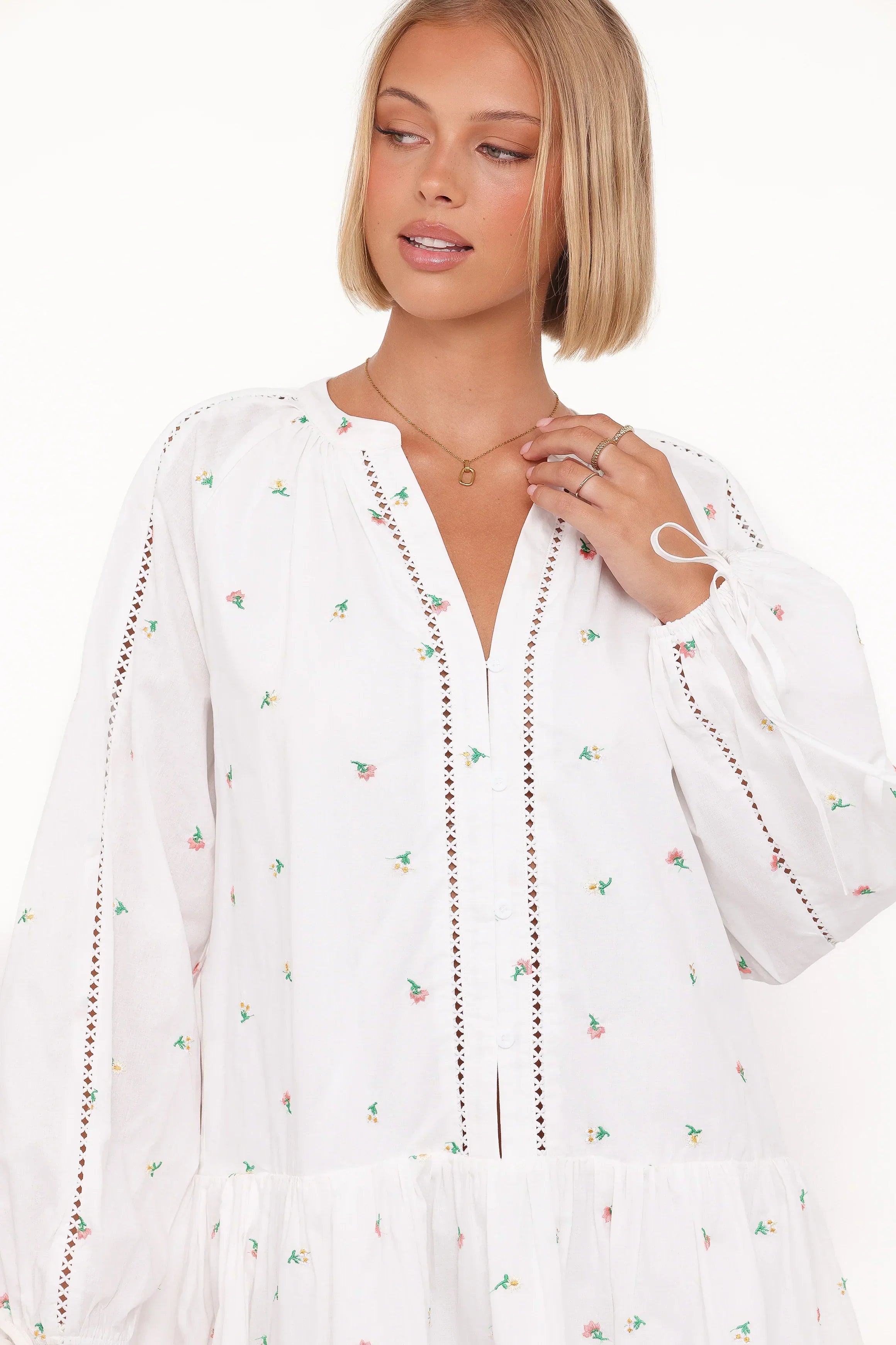 Robe mini à manches longues Hart - Fleurie blanche