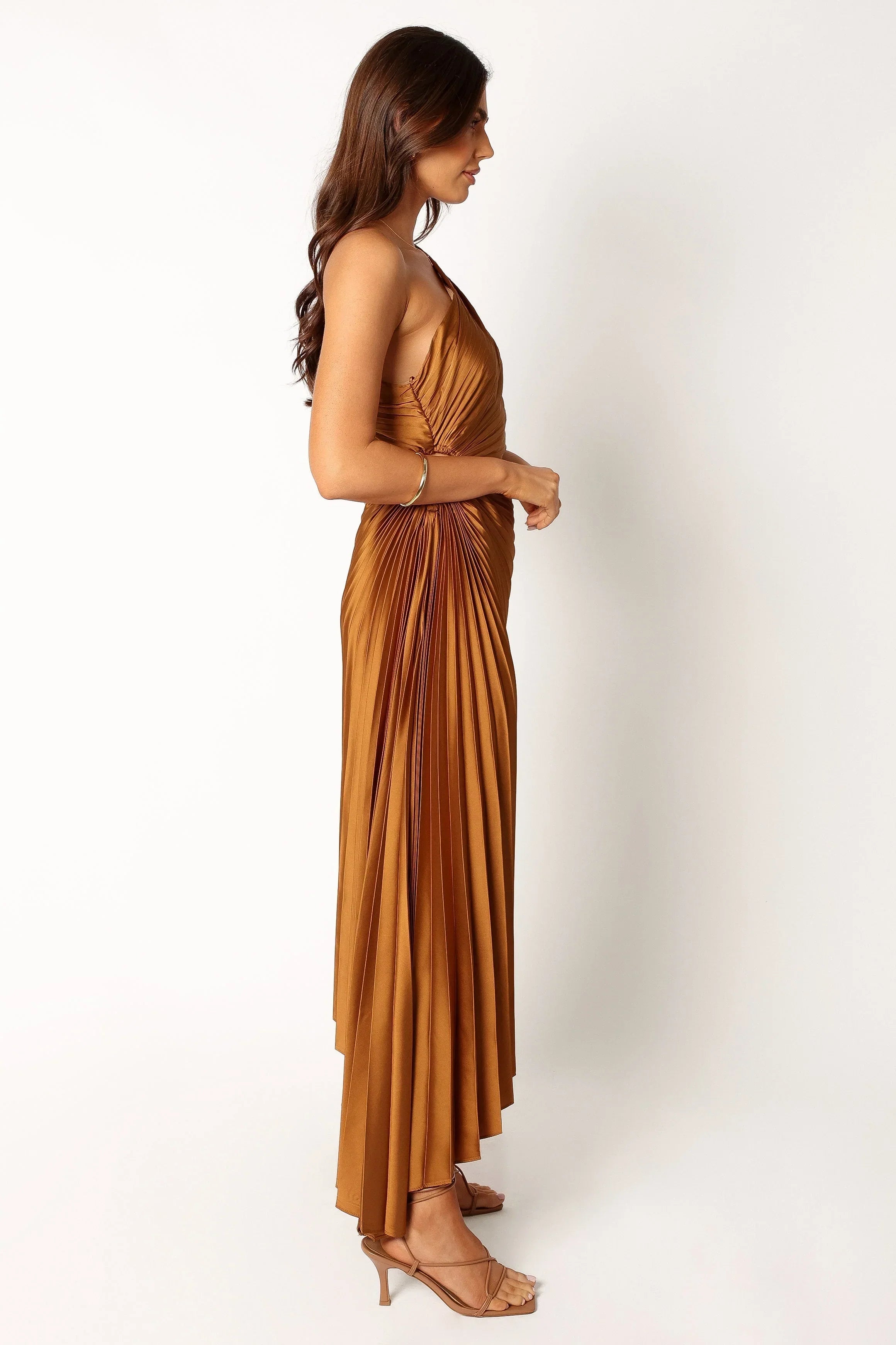 Robe longue Kleo à une épaule - Ocre doré
