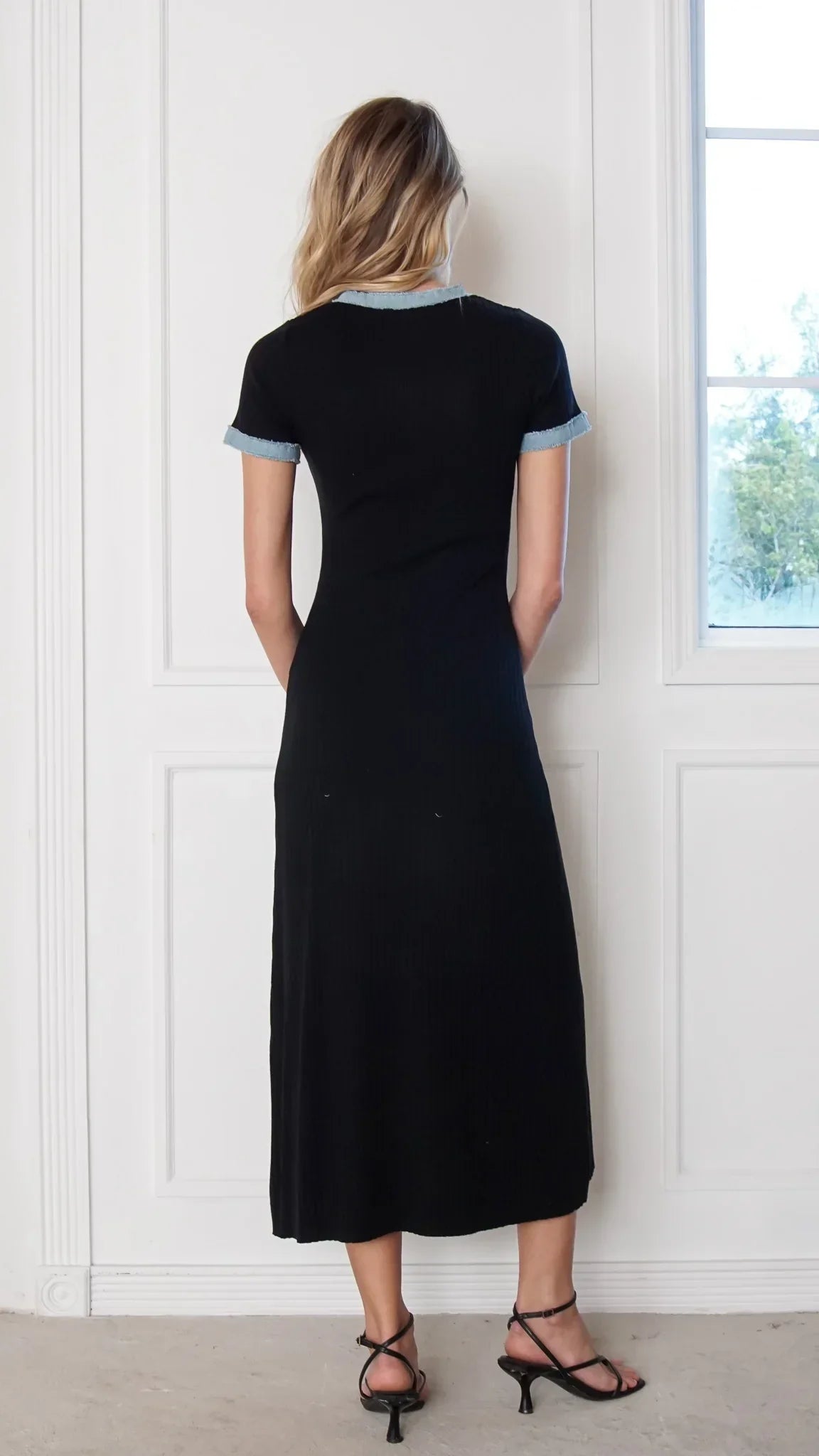 Kenia Midi Dress