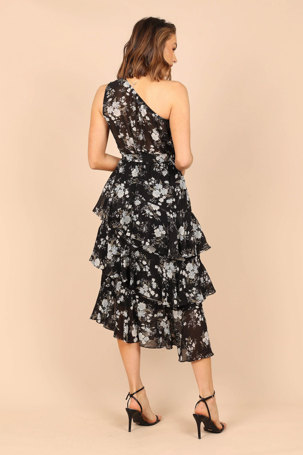 Robe mi-longue asymétrique à volants Brigette - Imprimé floral noir