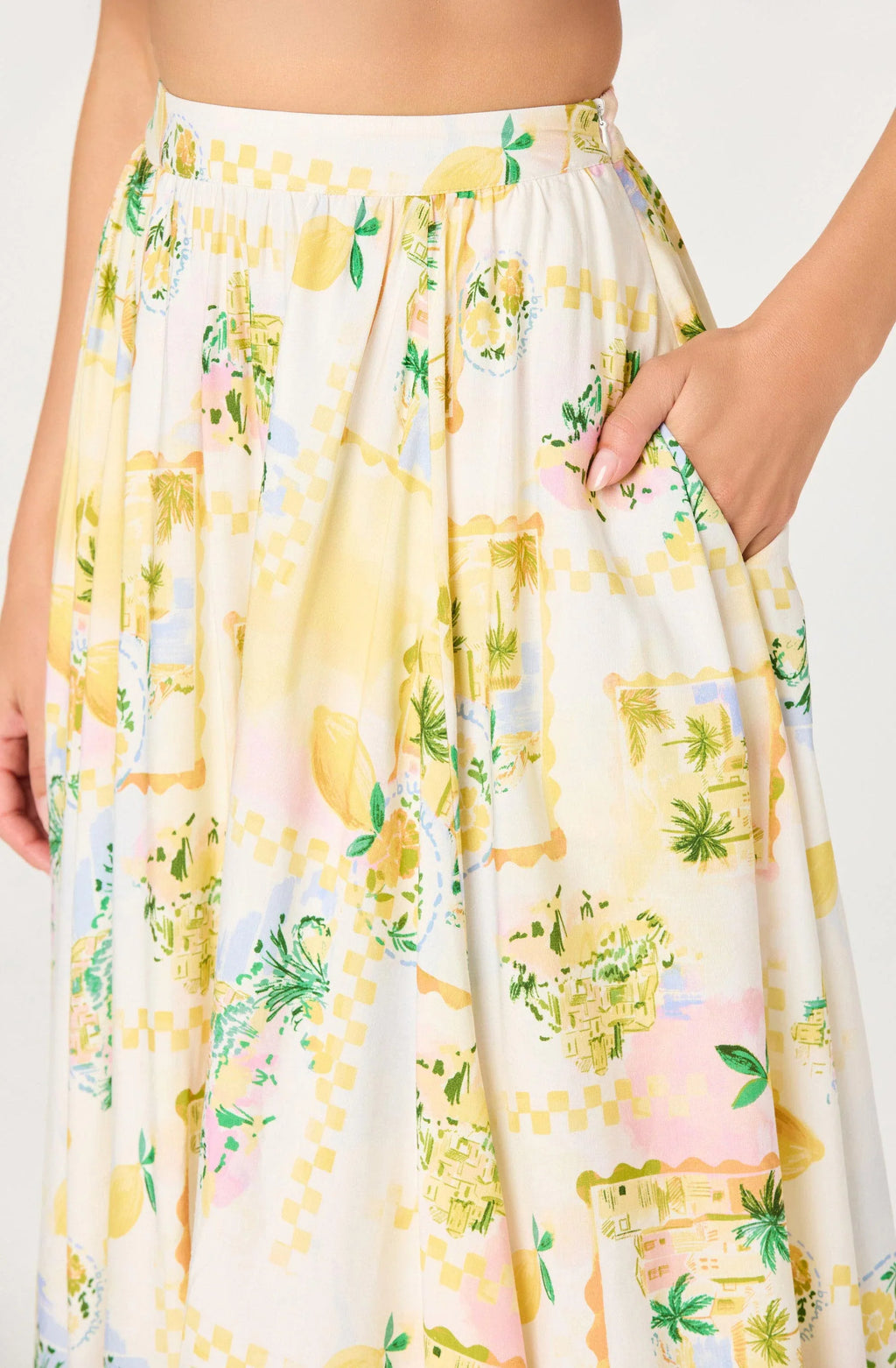 Kaleigh Paradise Print Gathered Midi Skirt