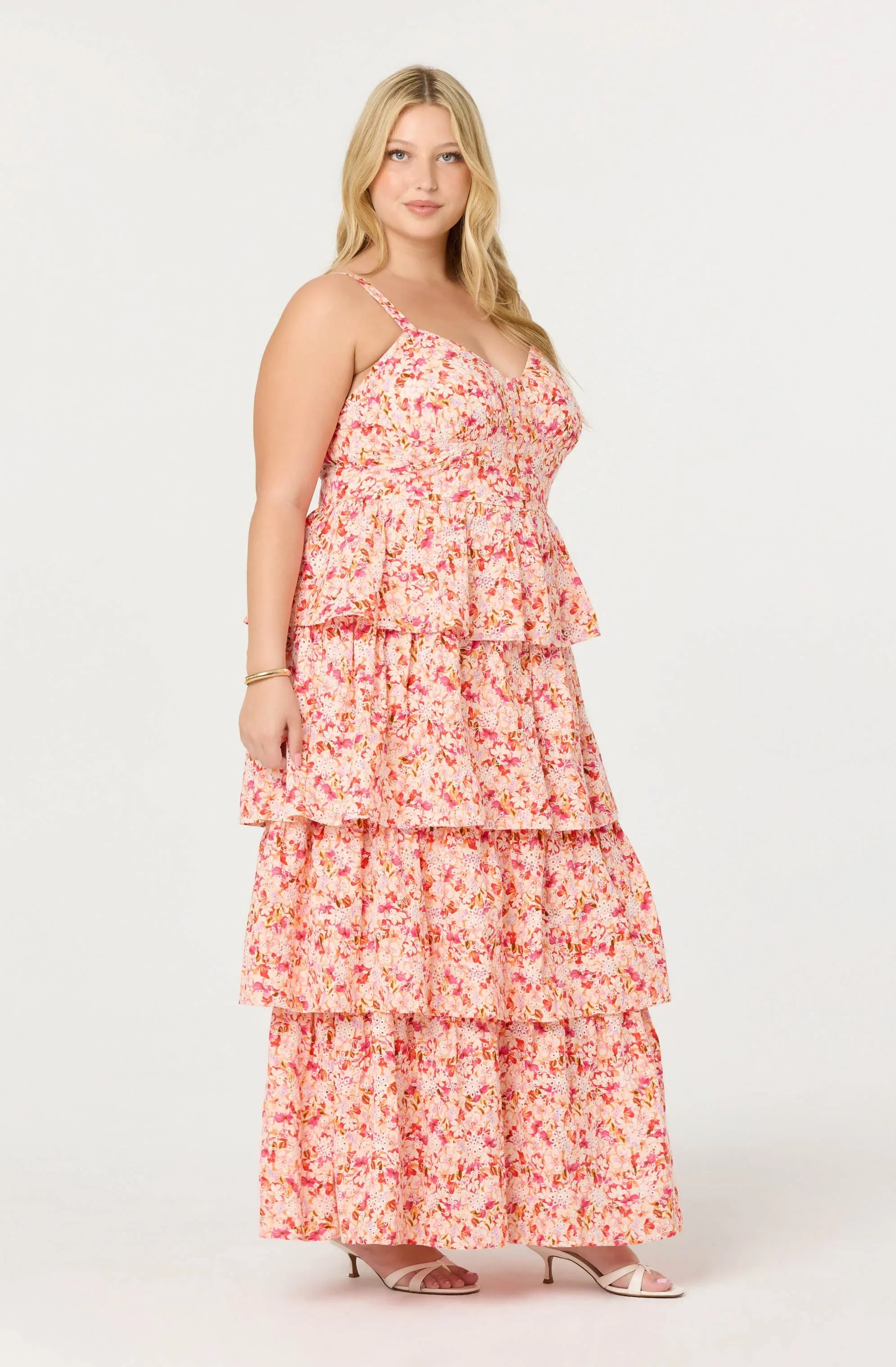 Robe longue étagée fleurie à œillets Midsummer