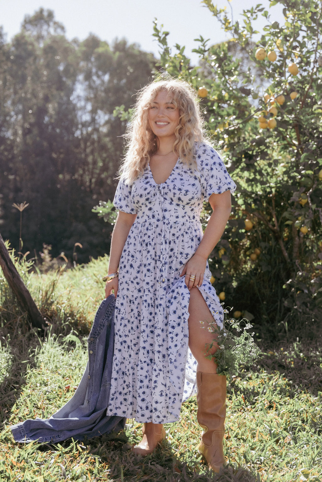 Robe longue Roberts - Motif floral bleu à petites fleurs