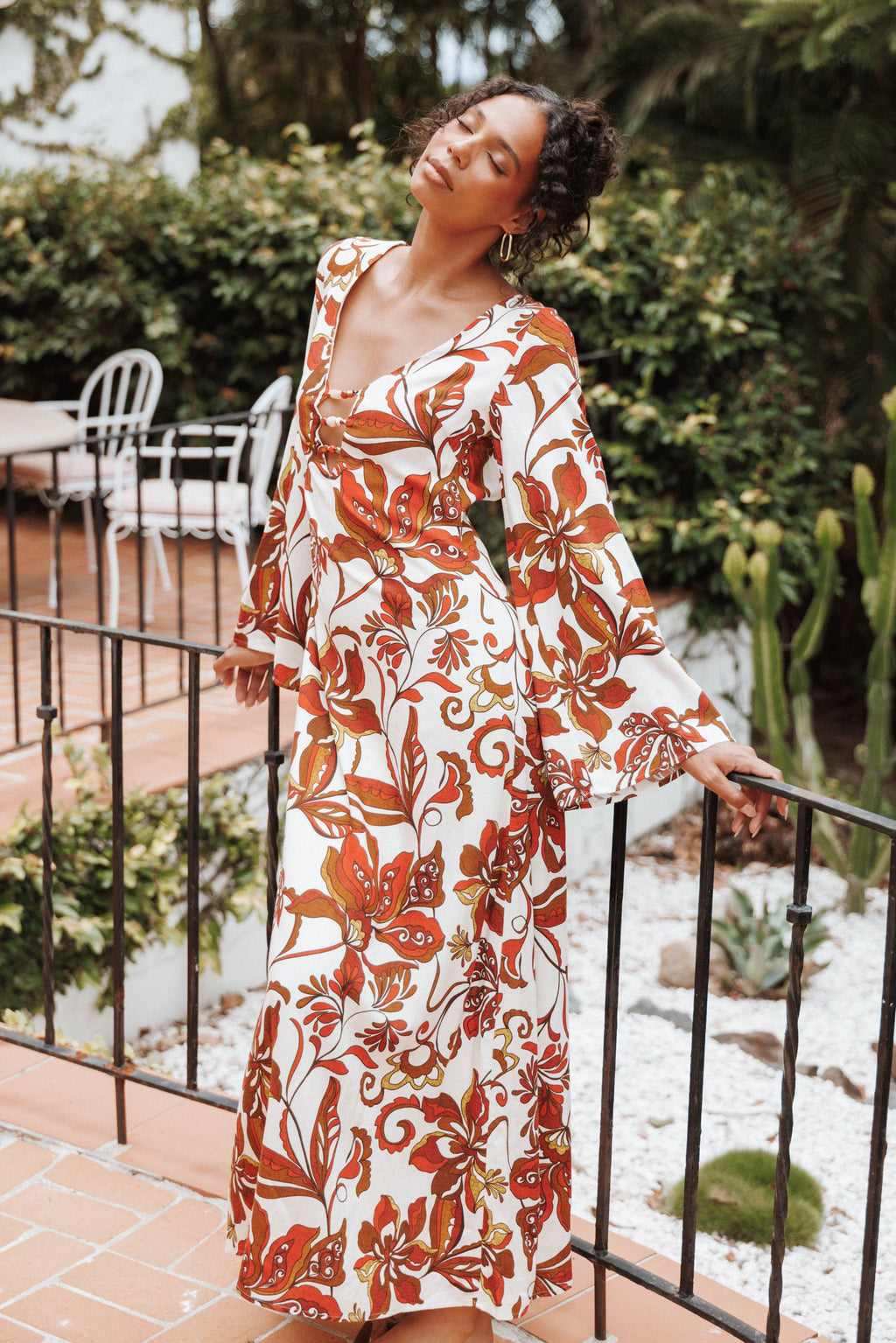 Robe longue Inala – Fleurie marron