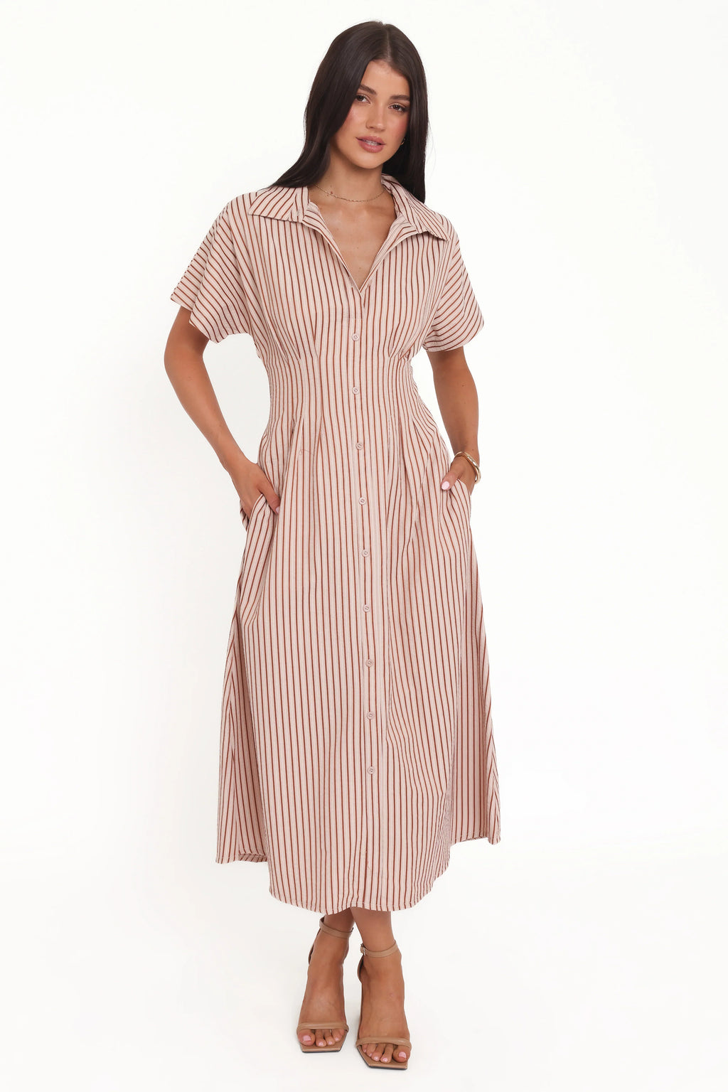 Robe longue à manches courtes et boutonnée Eilis - Rayures marron