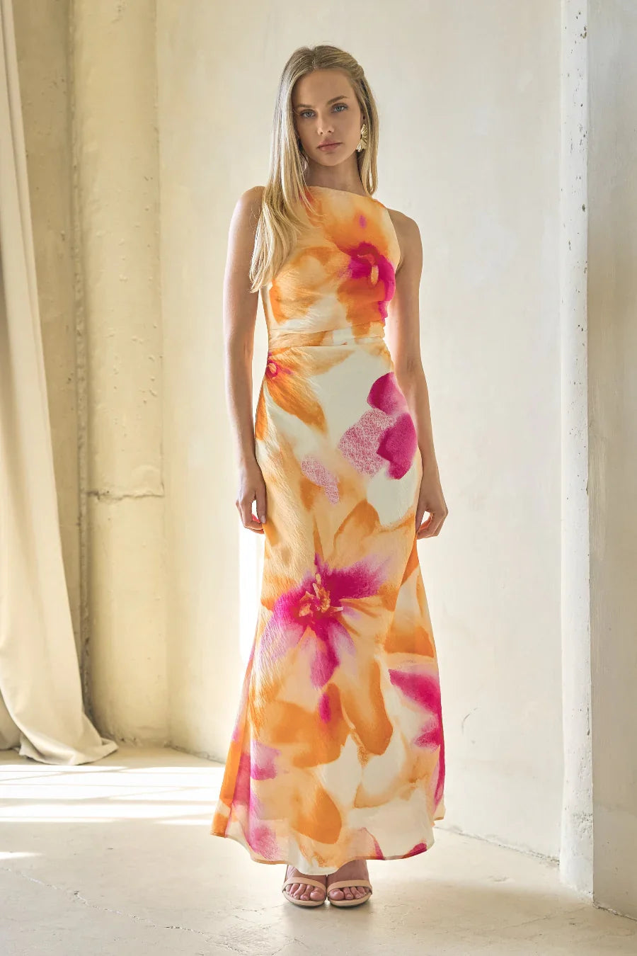 Ayah Open Back Maxi Dress